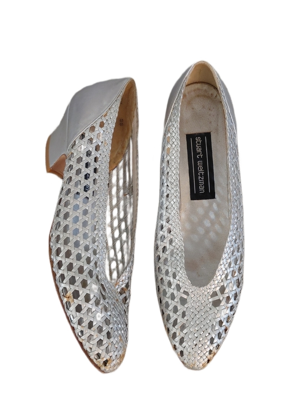 Stuart Weitzman Silver Mesh Ballet Heels Size 6.5 Metallic Low Heel Pump